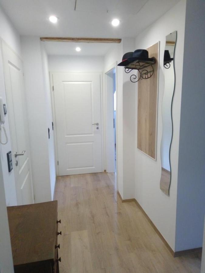 Ferienwohnung Im Roten Haus, Die Therme Ist Fusslaeufig In Wenigen Minuten Erreichbar Bad Ems Luaran gambar